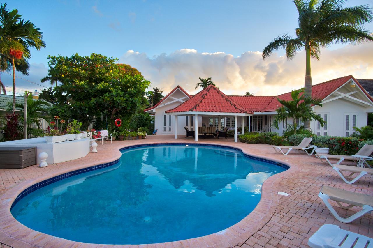 Sunspot Villa Runaway Bay Exterior foto